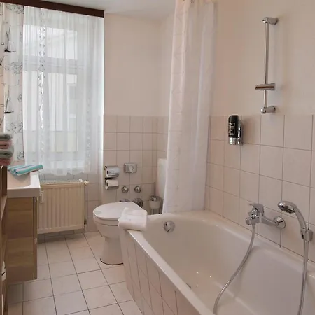Apartament Ostseelilie - Mit Balkon Und Meerblick